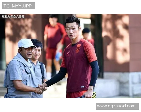 张鹭足球生涯回顾与未来展望追寻绿茵场上的梦想与坚持 张鹭足球生涯回顾与未来展望追寻绿茵场上的梦想与坚持